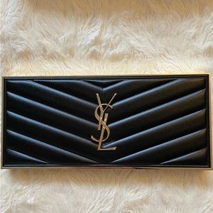 Ysl couture colour clutch eyeshadow palette paris